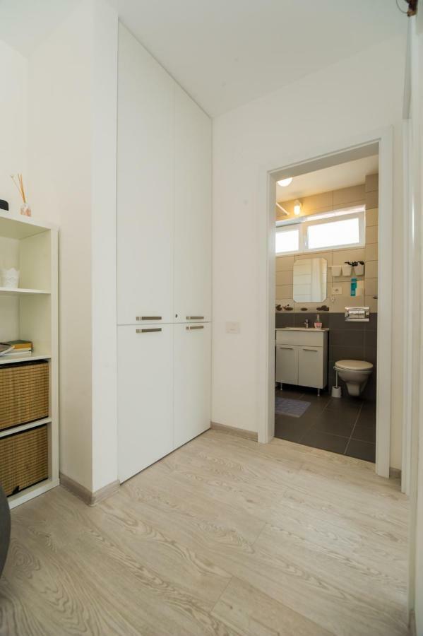 Schiller Apartment 57 - Free Private Parking Braşov Eksteriør billede